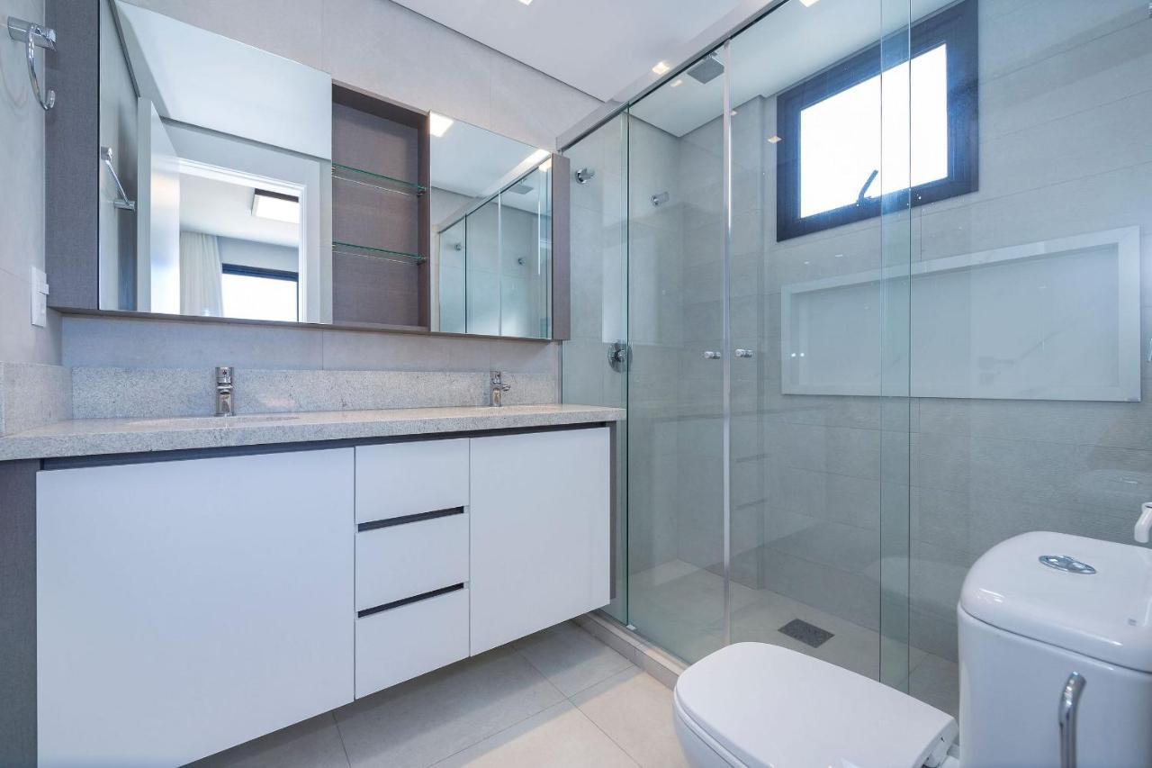 Adra 301 - Apartamento No Centro De Bombinhas - Rooftop Com Piscina E Academia - A Poucos Metros Da Praia - Екстериор снимка